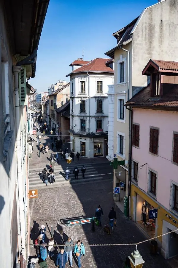 Le Cocon Carnot - Studio Cosy En Plein Coeur De La Ville D'Annecy 0*, Annecy